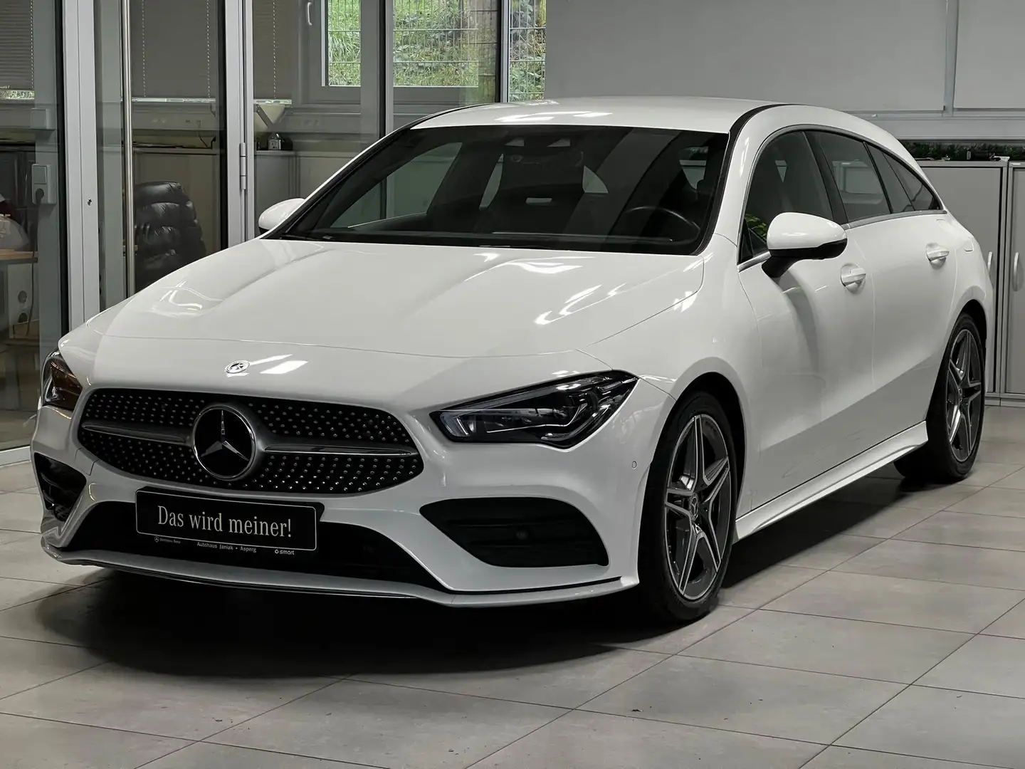 Mercedes-Benz CLA 250 4M SB AMG Line STANDH.+DISTRONIC+PDC360° Weiß - 1