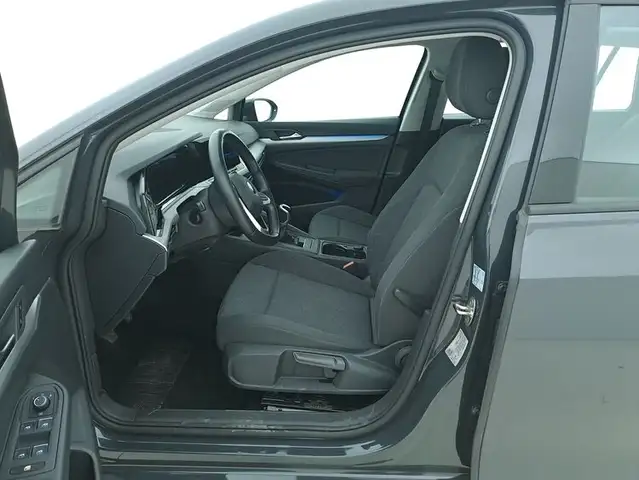 Volkswagen Golf view 10