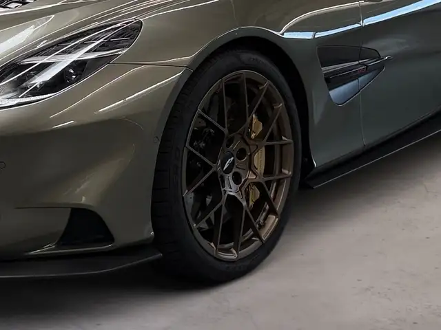 Aston Martin Vanquish view 6