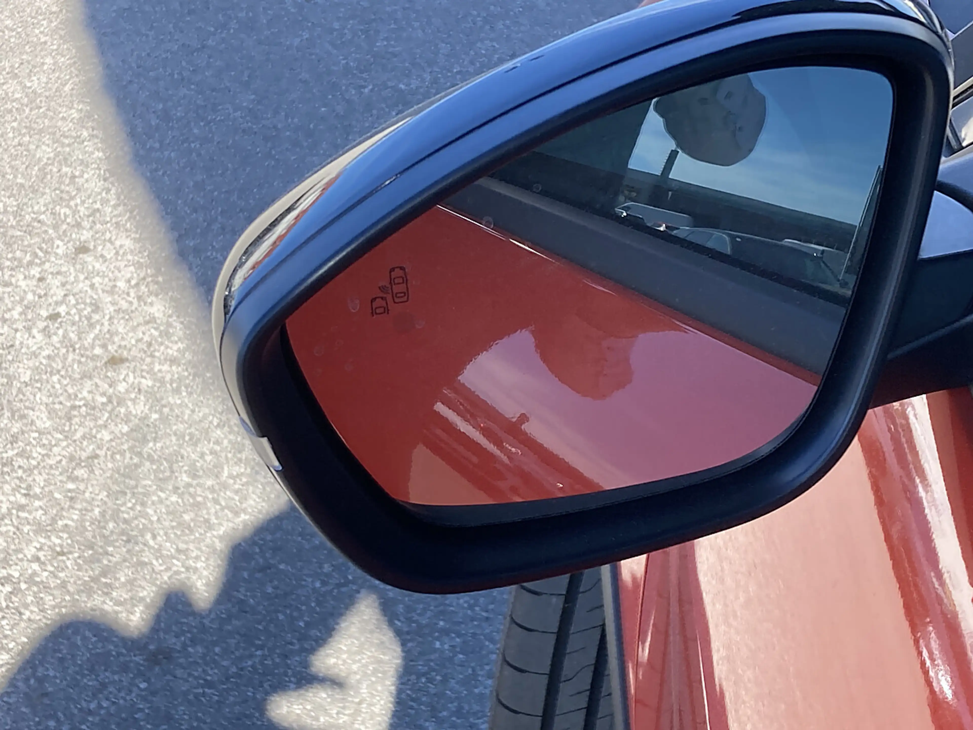 Fiat 600 Hybrid mHEV 110 6-Gang eDCT La Prima — photo 4