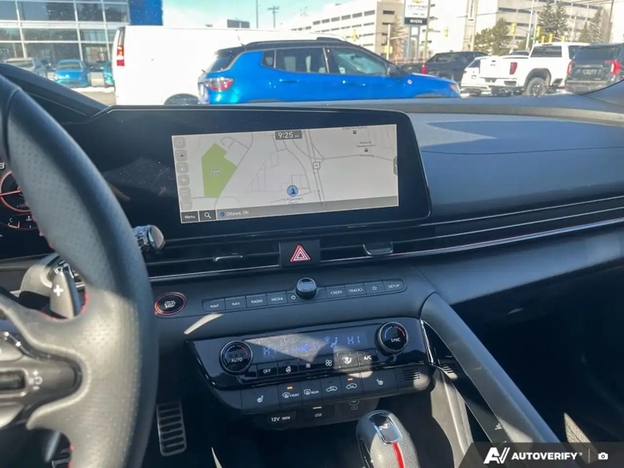Hyundai ELANTRA снимка Hyundai ELANTRA