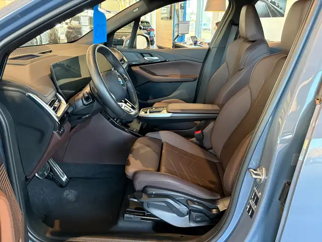 BMW 2 Series view 12