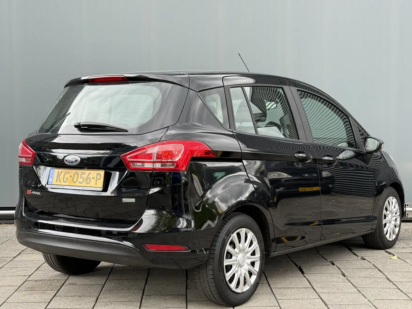Ford B-Max BWJ 2016 | 1.0 EcoBoost 101PK Style | NWE APK | NA Noir - 2