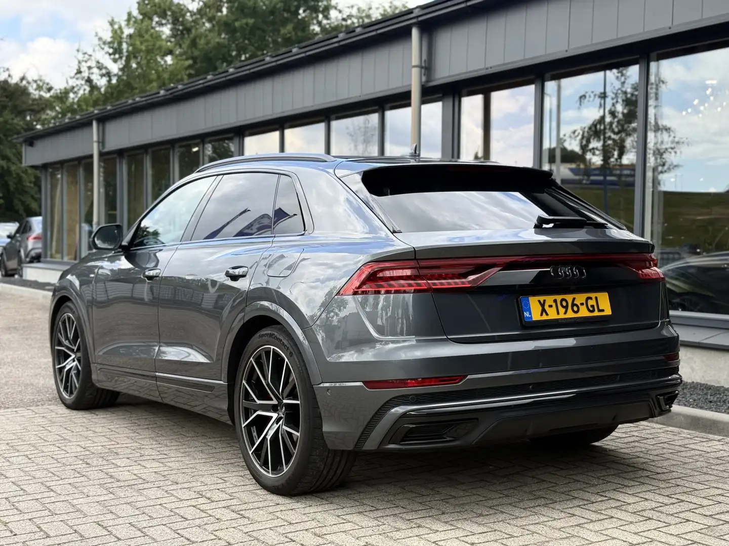 Audi Q8 55 TFSI e quattro Pro Line S Line HUD B&O Gris - 2
