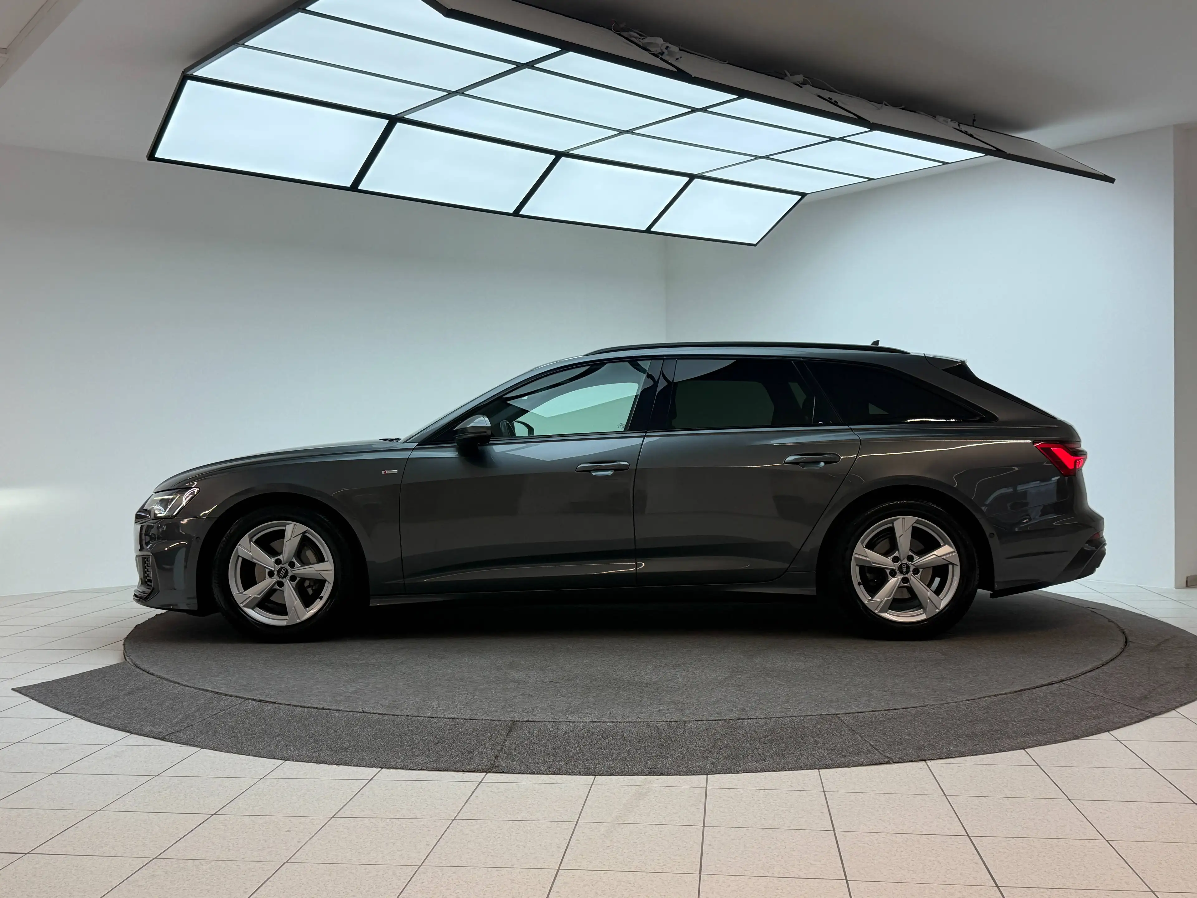 Audi A6 40 TDI Sport S-LINE RFK*MATRIX*B&O*AMBIENTE*4-ZONE — photo 4
