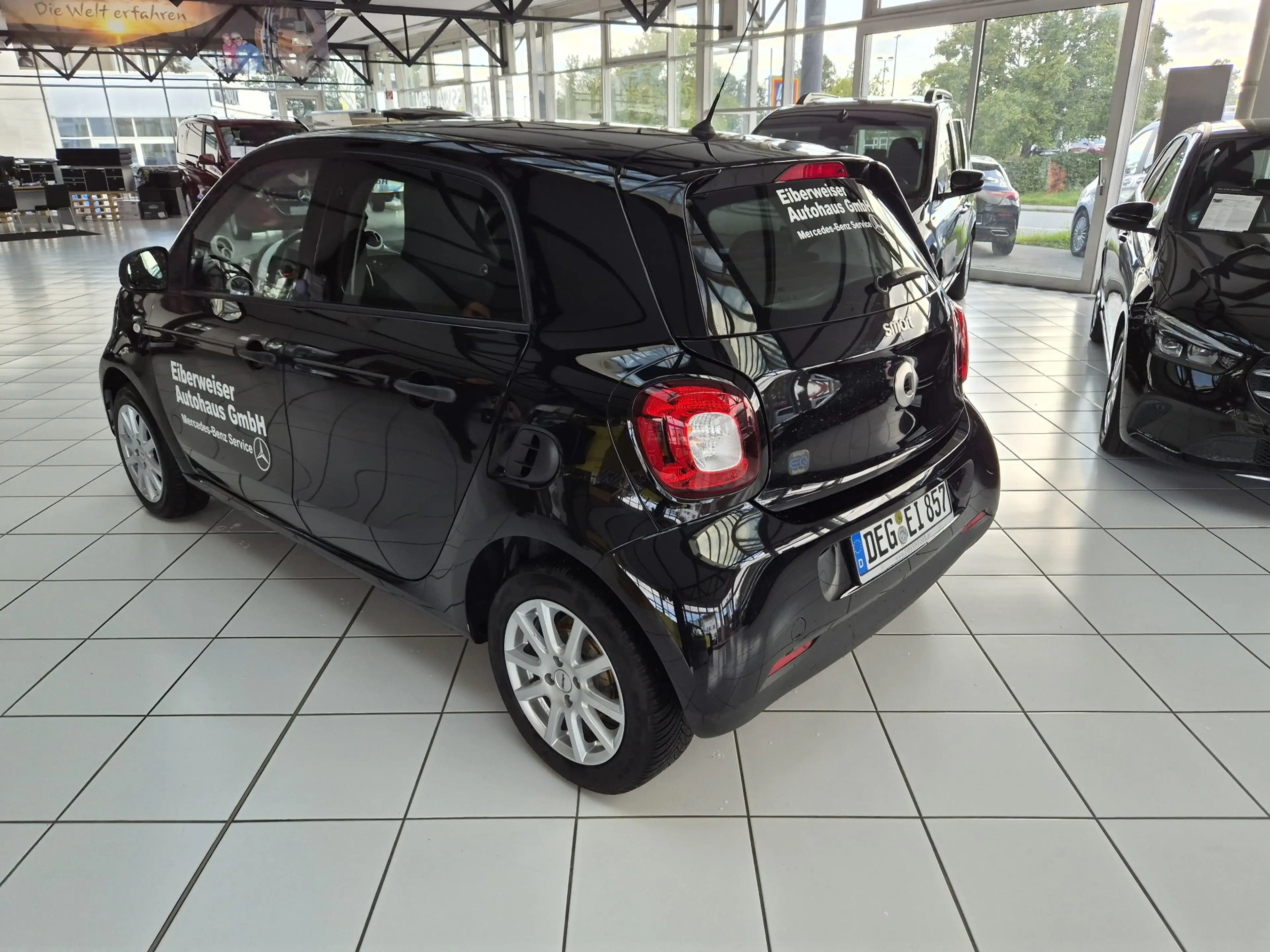 smart forFour electric drive / EQ — photo 9