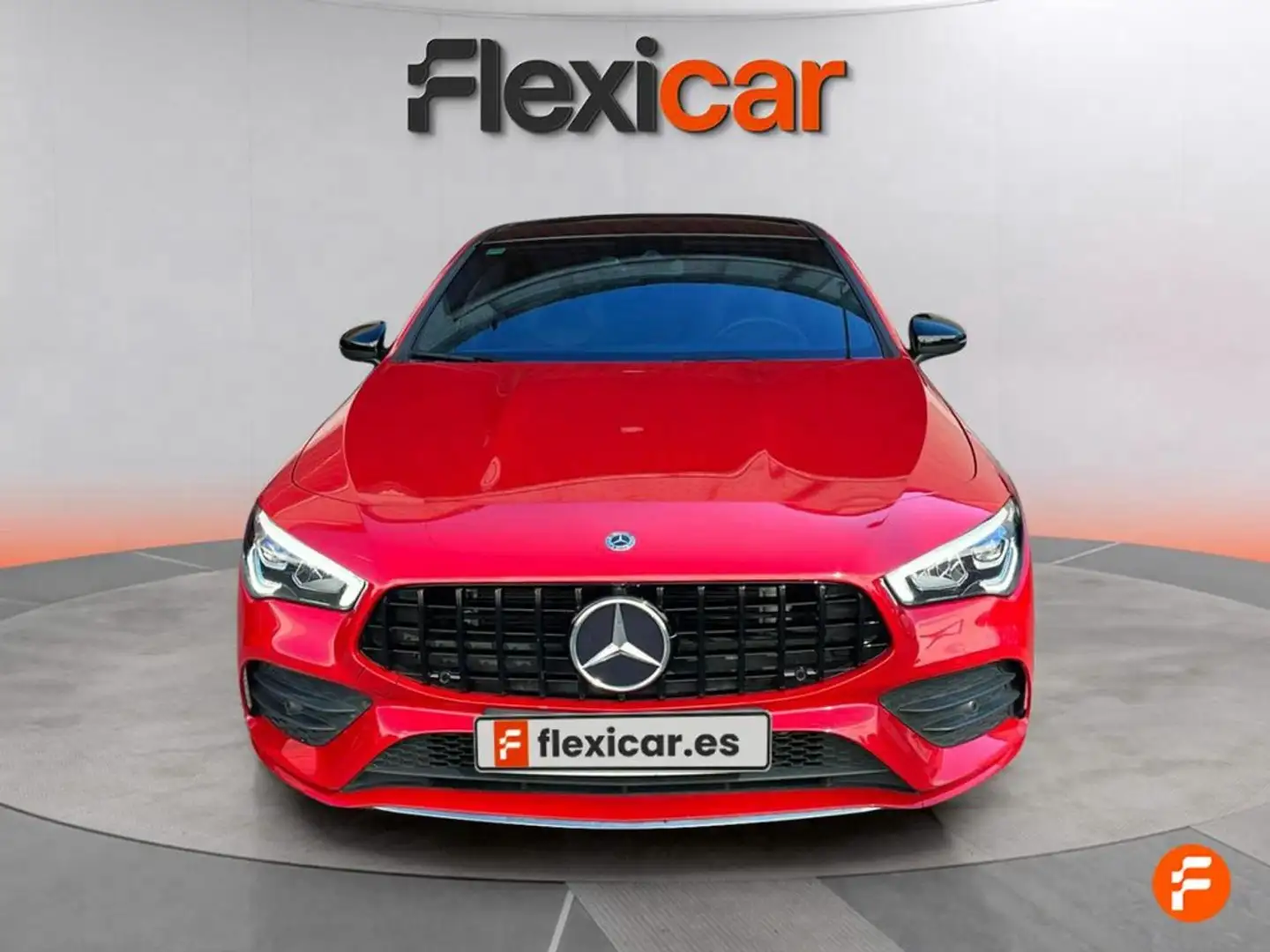 Mercedes-Benz CLA 200 Rood - 2
