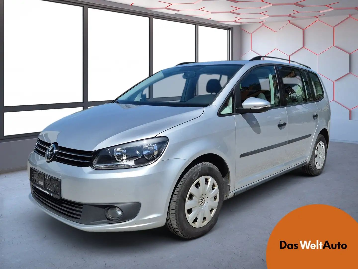 Volkswagen Touran Trendline BMT TDI Plateado - 1