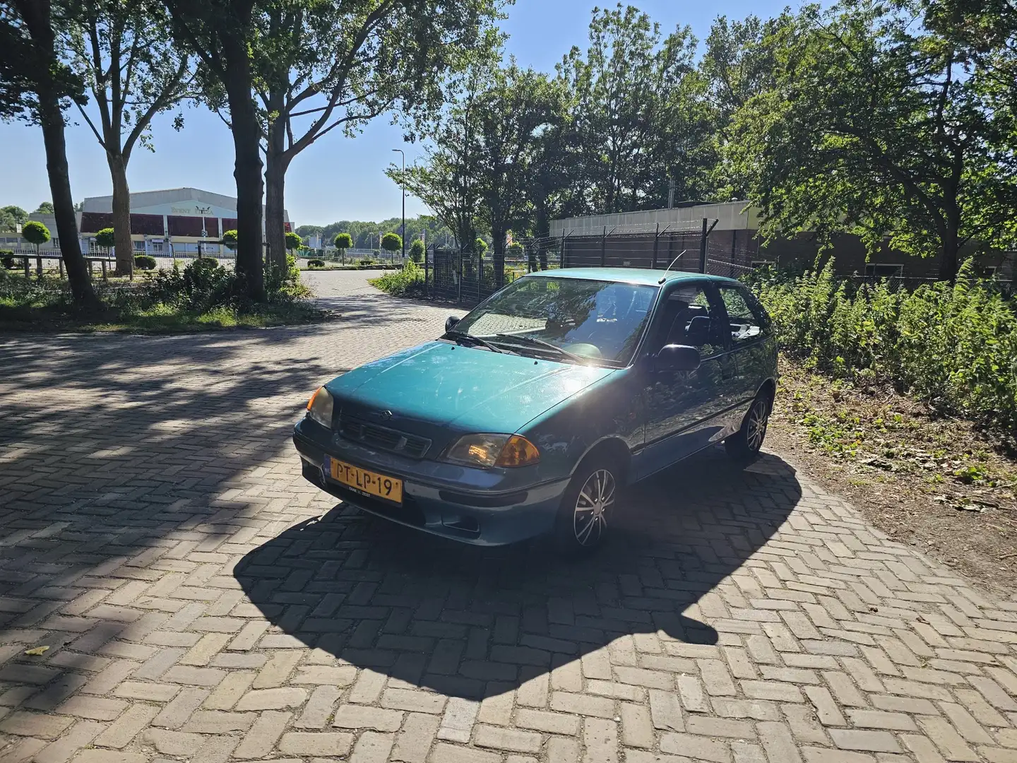 Suzuki Swift 1.3 GLS Automaat 1996 Groen Vert - 2
