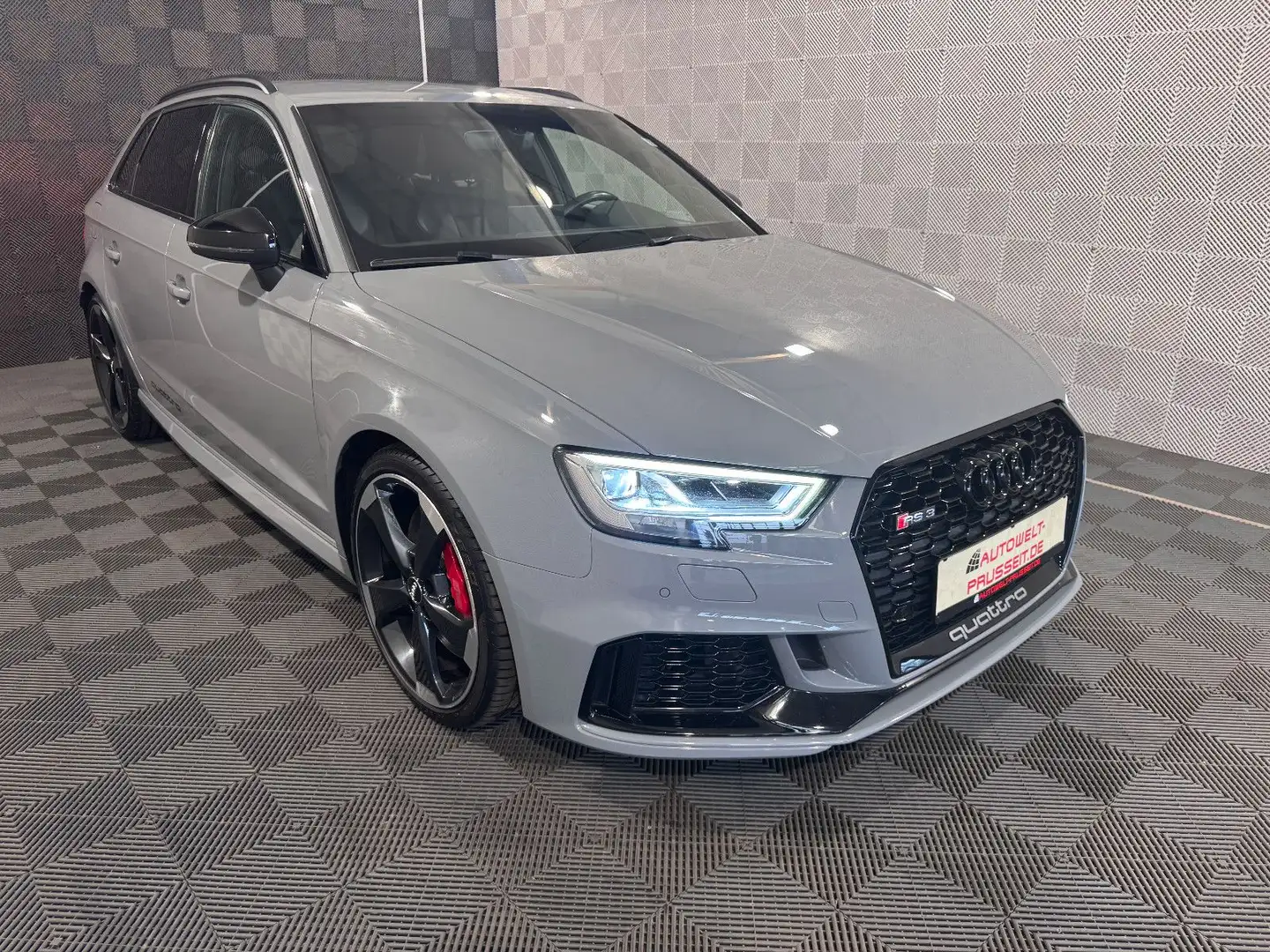 Audi RS3 SB 2.5 TFSI*QUATTRO*ROTOR-LED-NARDO-MATRIX Grau - 1