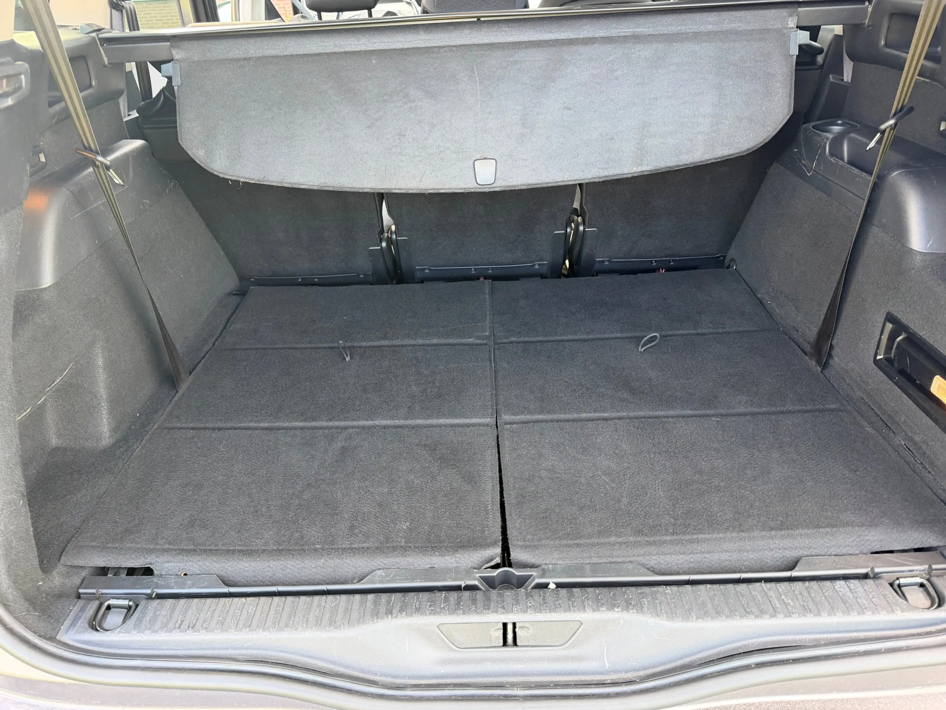 Citroen Grand C4 Picasso 1.2 PureTech Shine - Gris Moka - 7 persoons uitvoe — photo 23