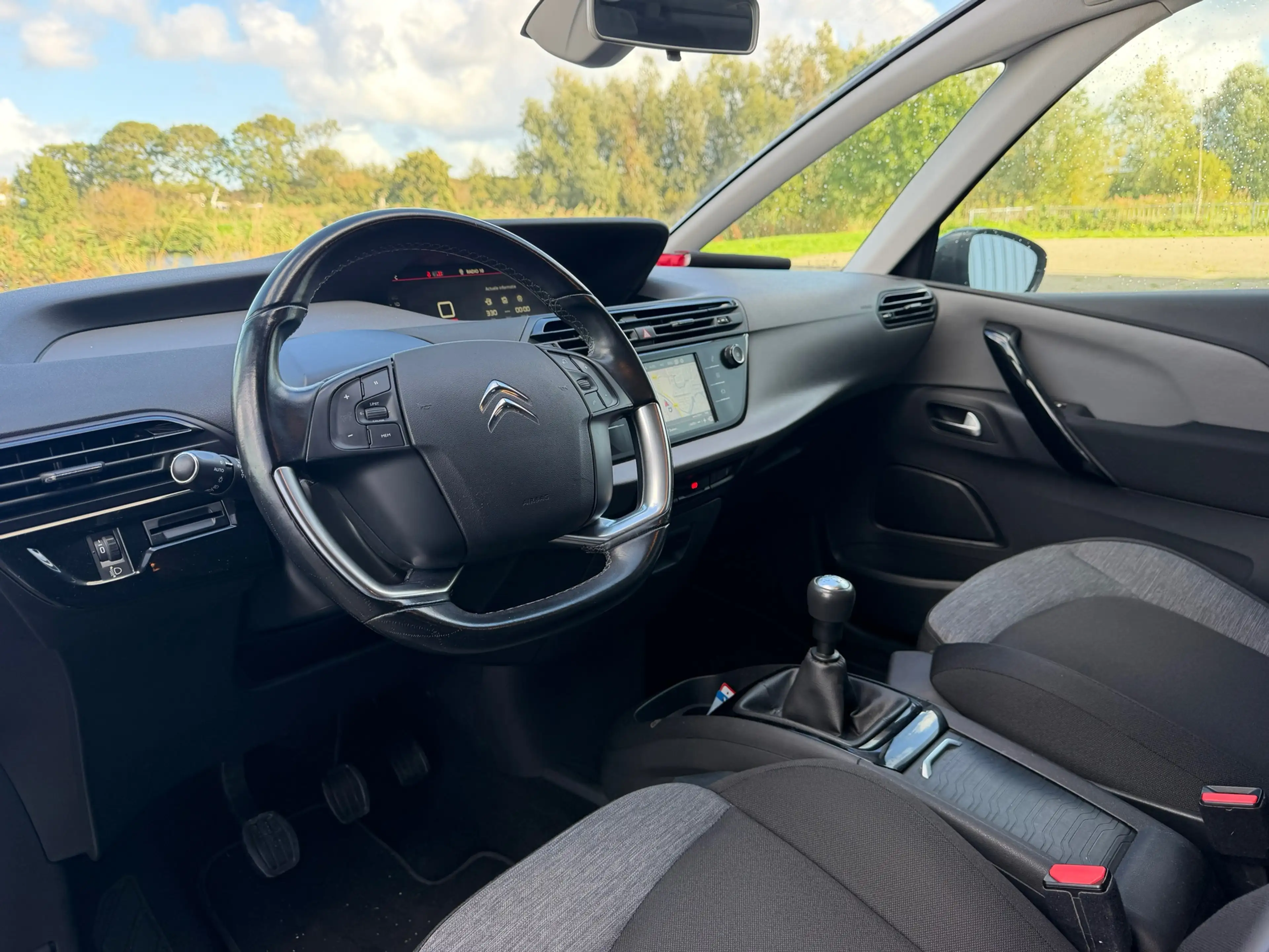 Citroen Grand C4 Picasso 1.2 PureTech Shine - Gris Moka - 7 persoons uitvoe — photo 10