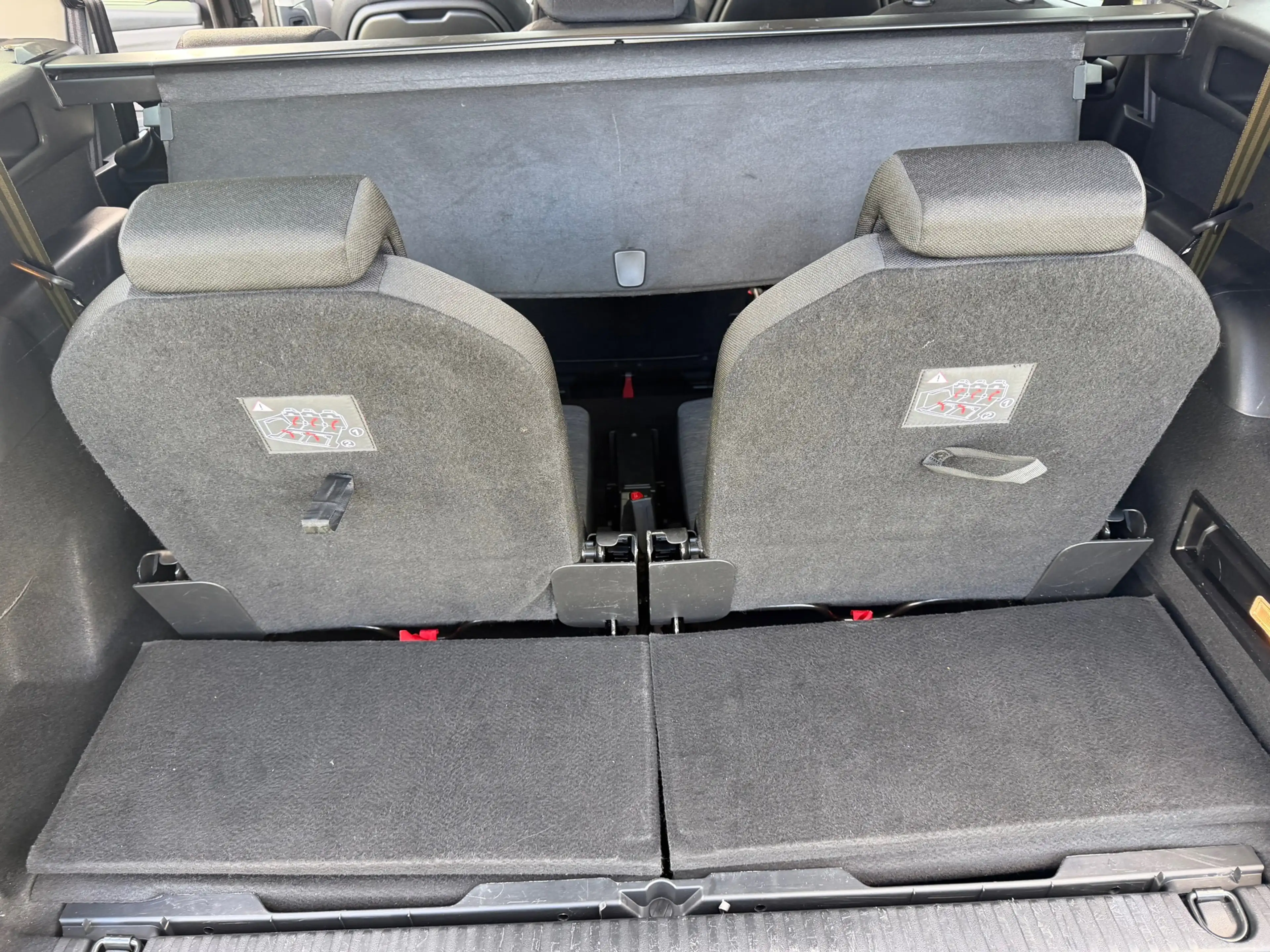 Citroen Grand C4 Picasso 1.2 PureTech Shine - Gris Moka - 7 persoons uitvoe — photo 24