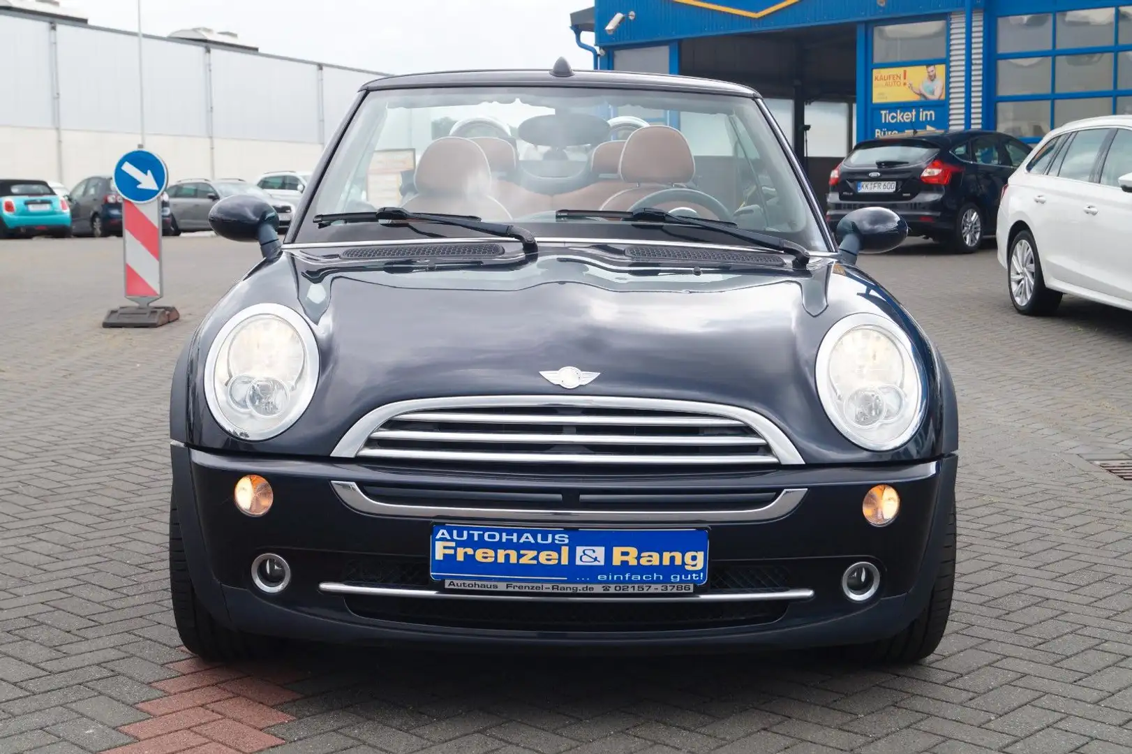 MINI Cooper Cabrio *Radio*CD*Klima*Leder*SHZ*PDC* Schwarz - 2