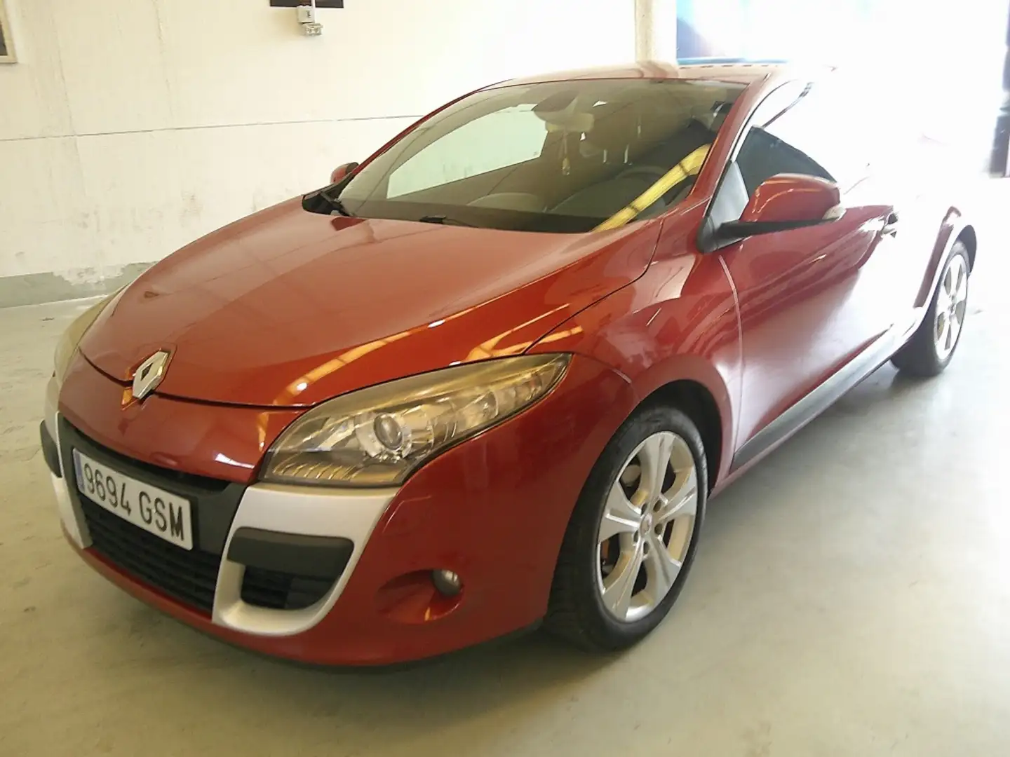 Renault Megane Coupé 1.4 TCE Privilege Arancione - 1