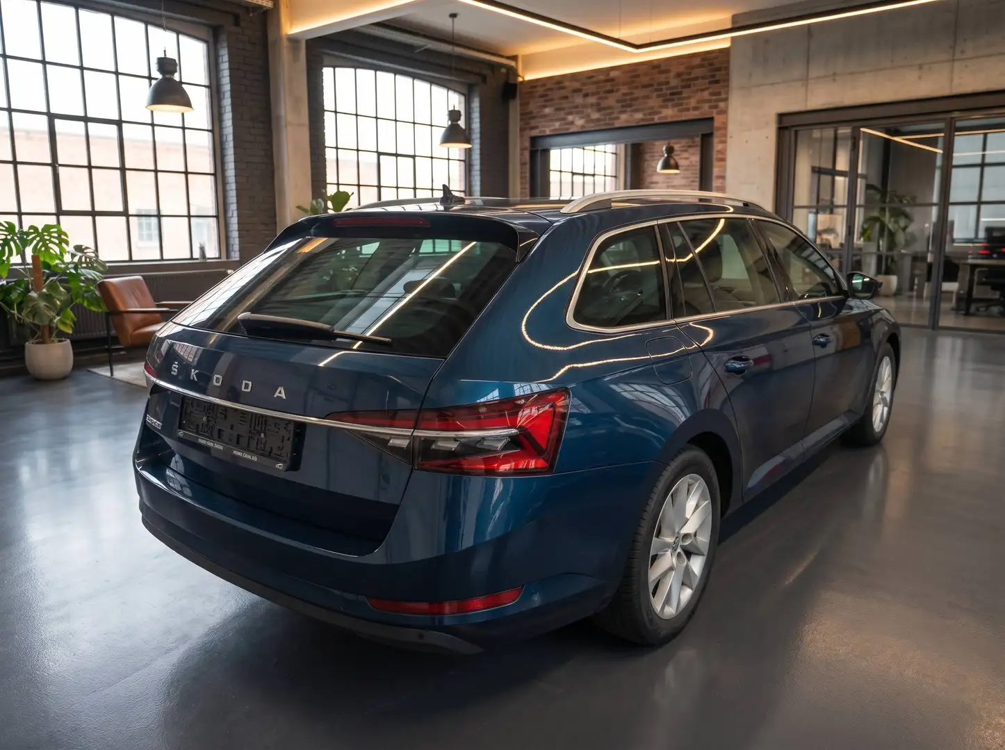 Skoda Superb Combi 2.0 TDI Style DSG | Navi Columbus | Virtual Cockpit | ACC Abstandstempomat | LED-AFS Scheinwerfer Blau - 2