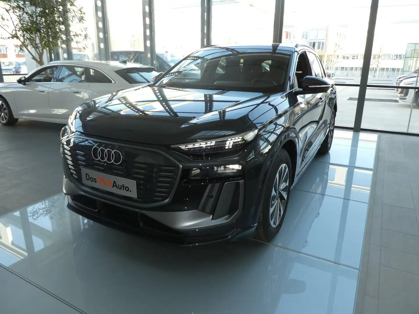 Audi Q6 e-tron e-tron quattro Grau - 1