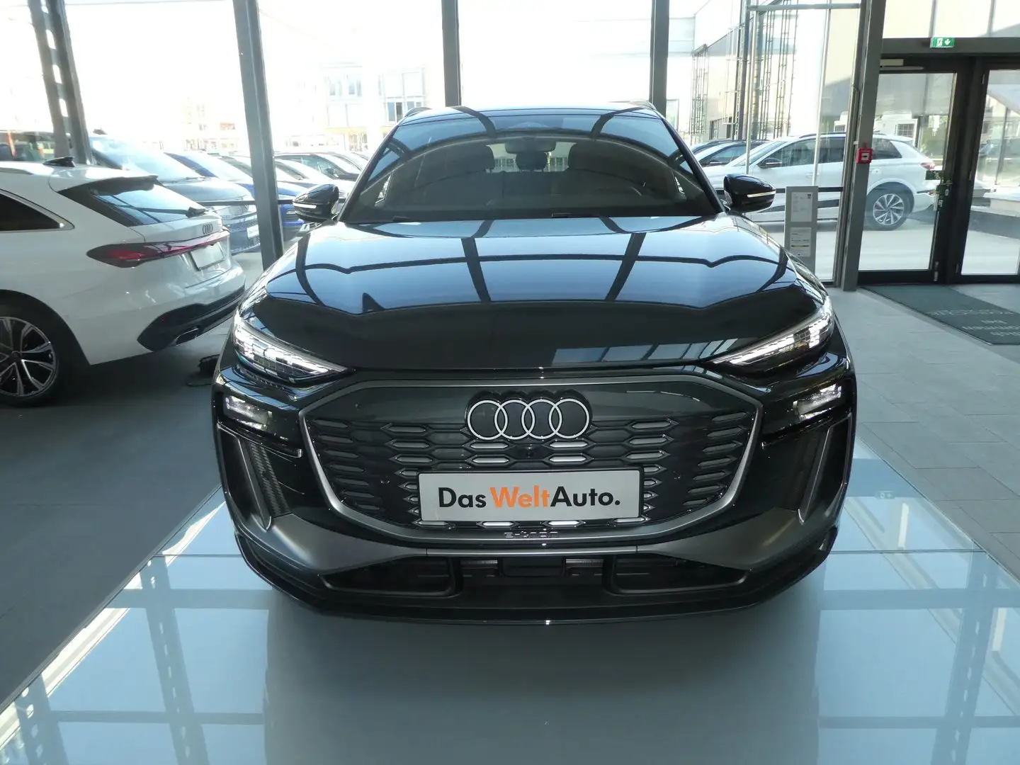 Audi Q6 e-tron quattro Gris - 2