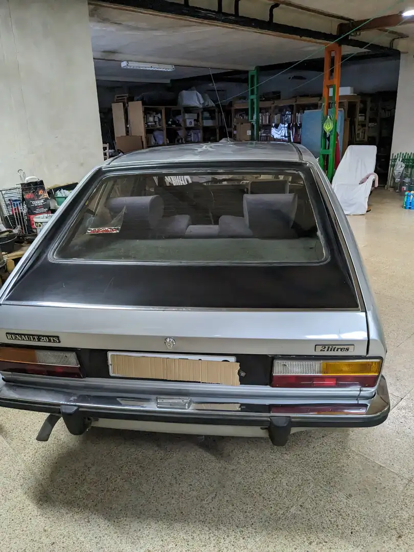 Renault R 20 TS Grau - 2
