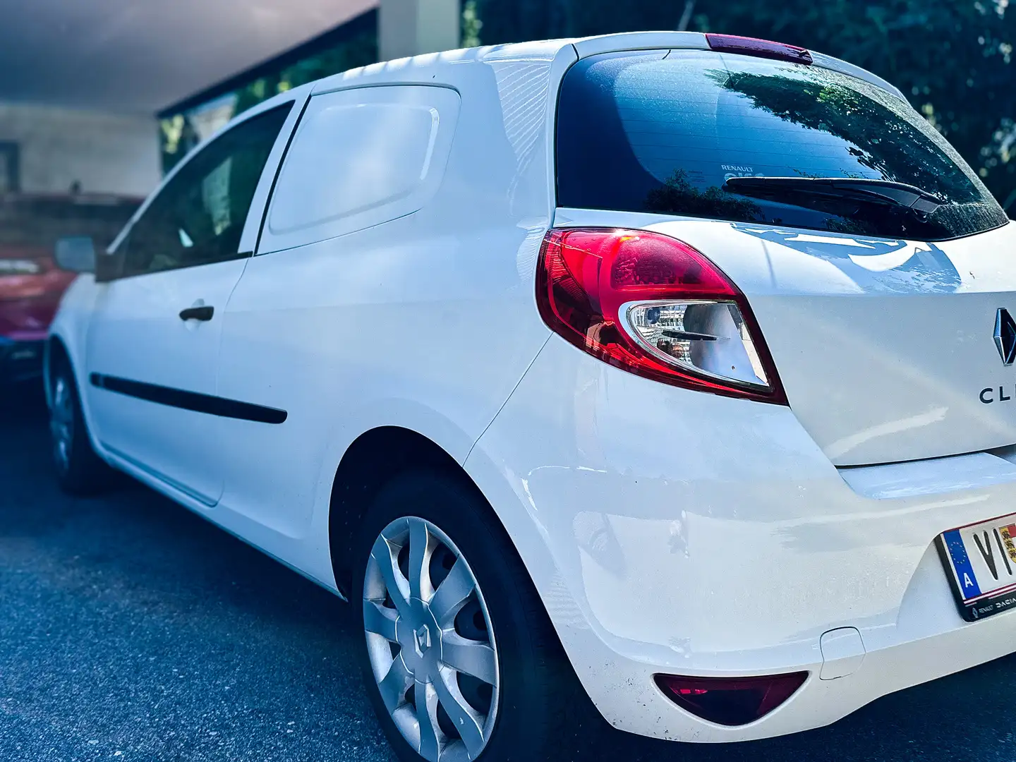 Renault Clio Express 1,2 16V Weiß - 2