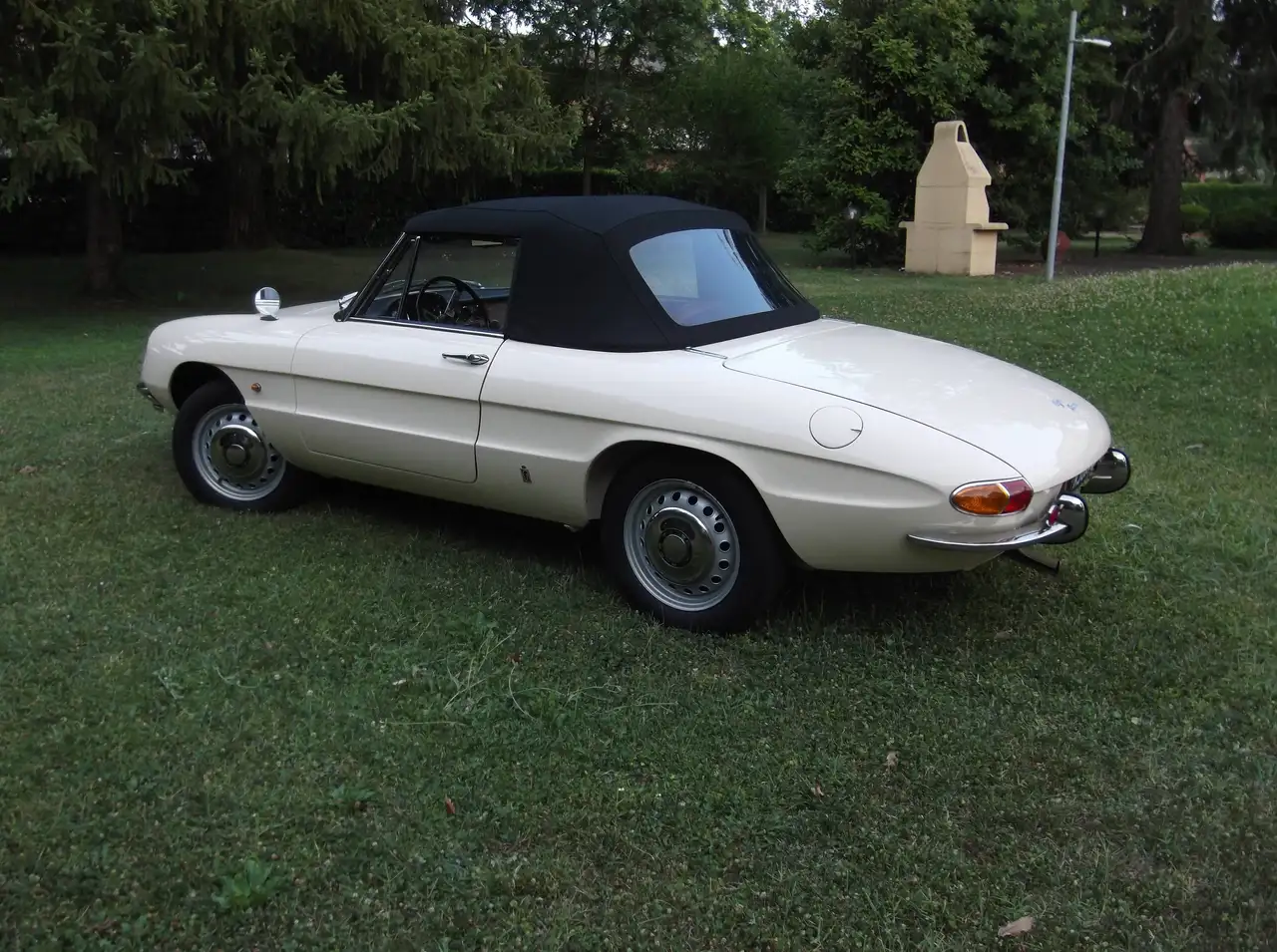 Alfa Romeo Spider Duetto, foto 10
