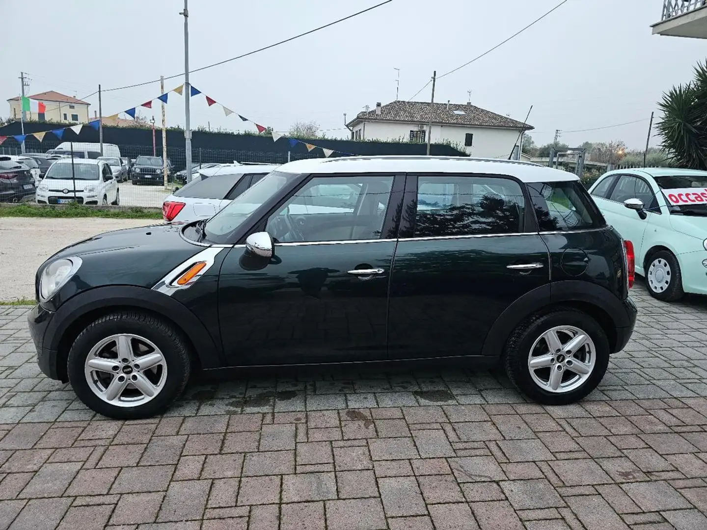MINI One D Countryman Mini Vert - 2