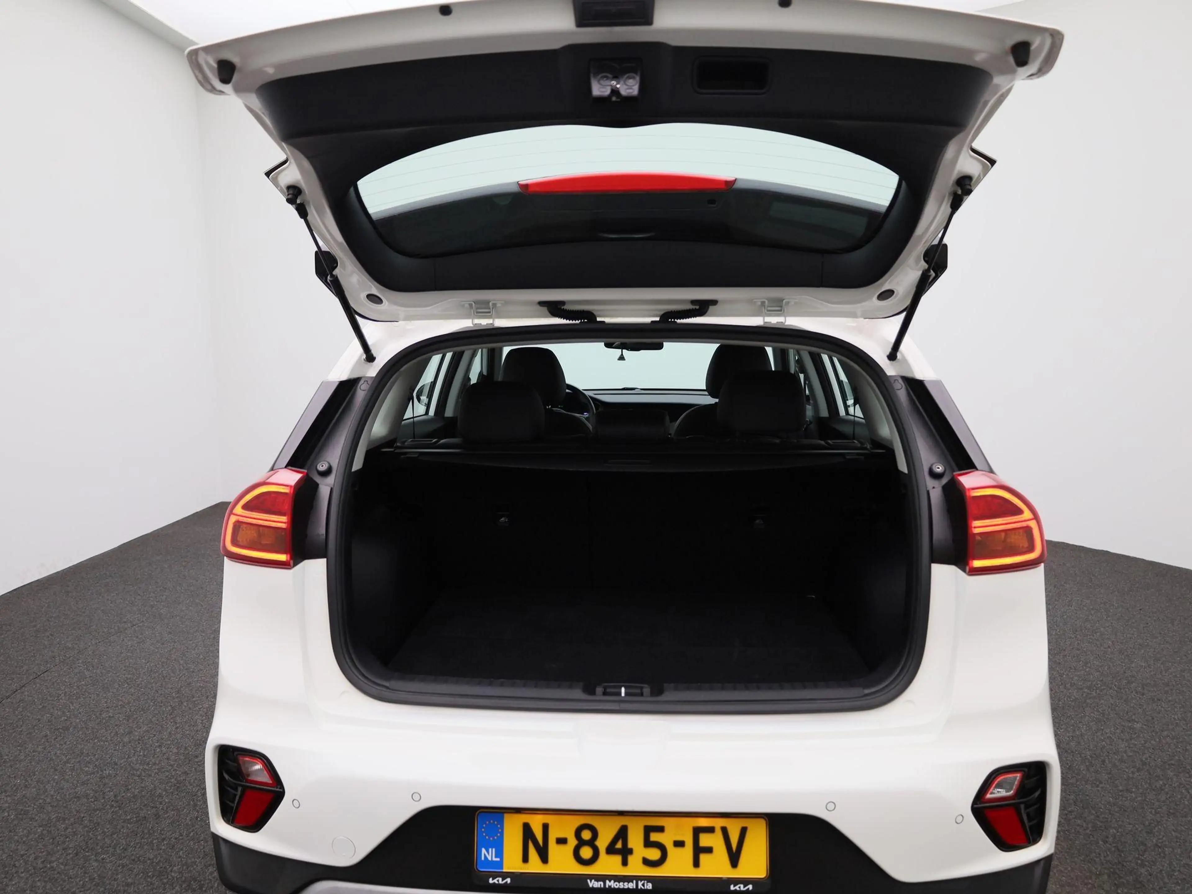 Kia Niro 1.6 GDi Hybrid DynamicLine | TREKHAAK | SCHUIF-KAN — photo 11