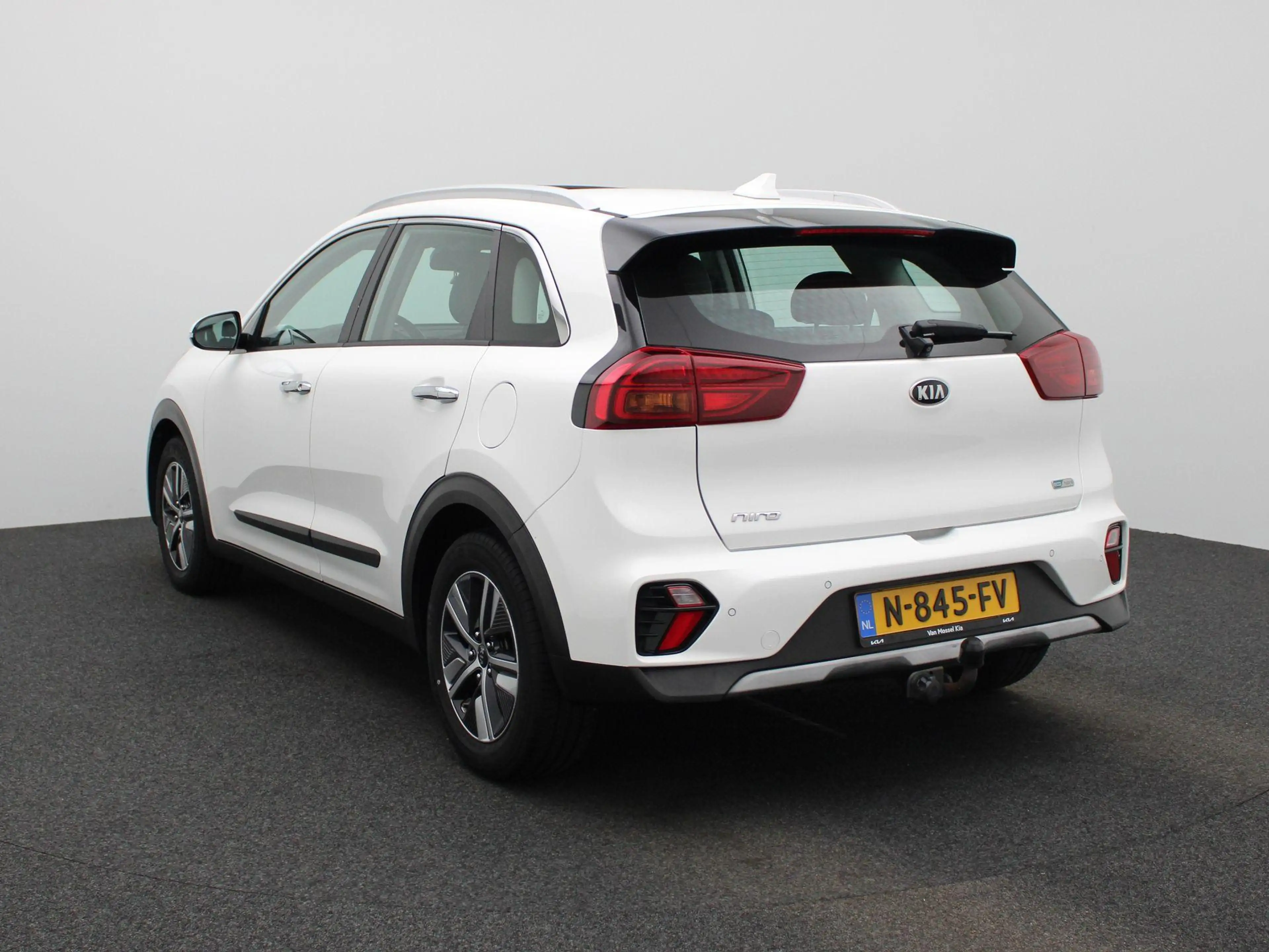 Kia Niro 1.6 GDi Hybrid DynamicLine | TREKHAAK | SCHUIF-KAN — photo 2