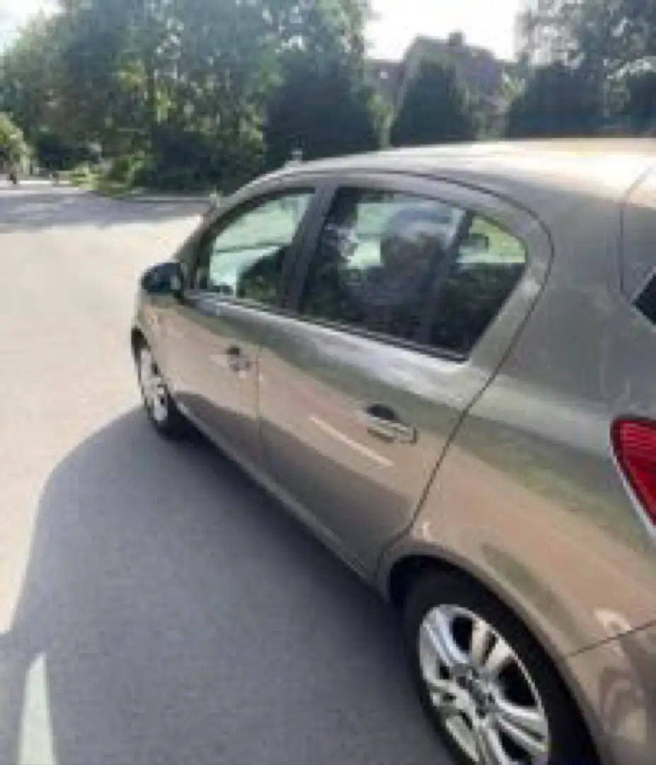 Opel Corsa 1.3 CDTi EcoF.S 111 Bruin - 1