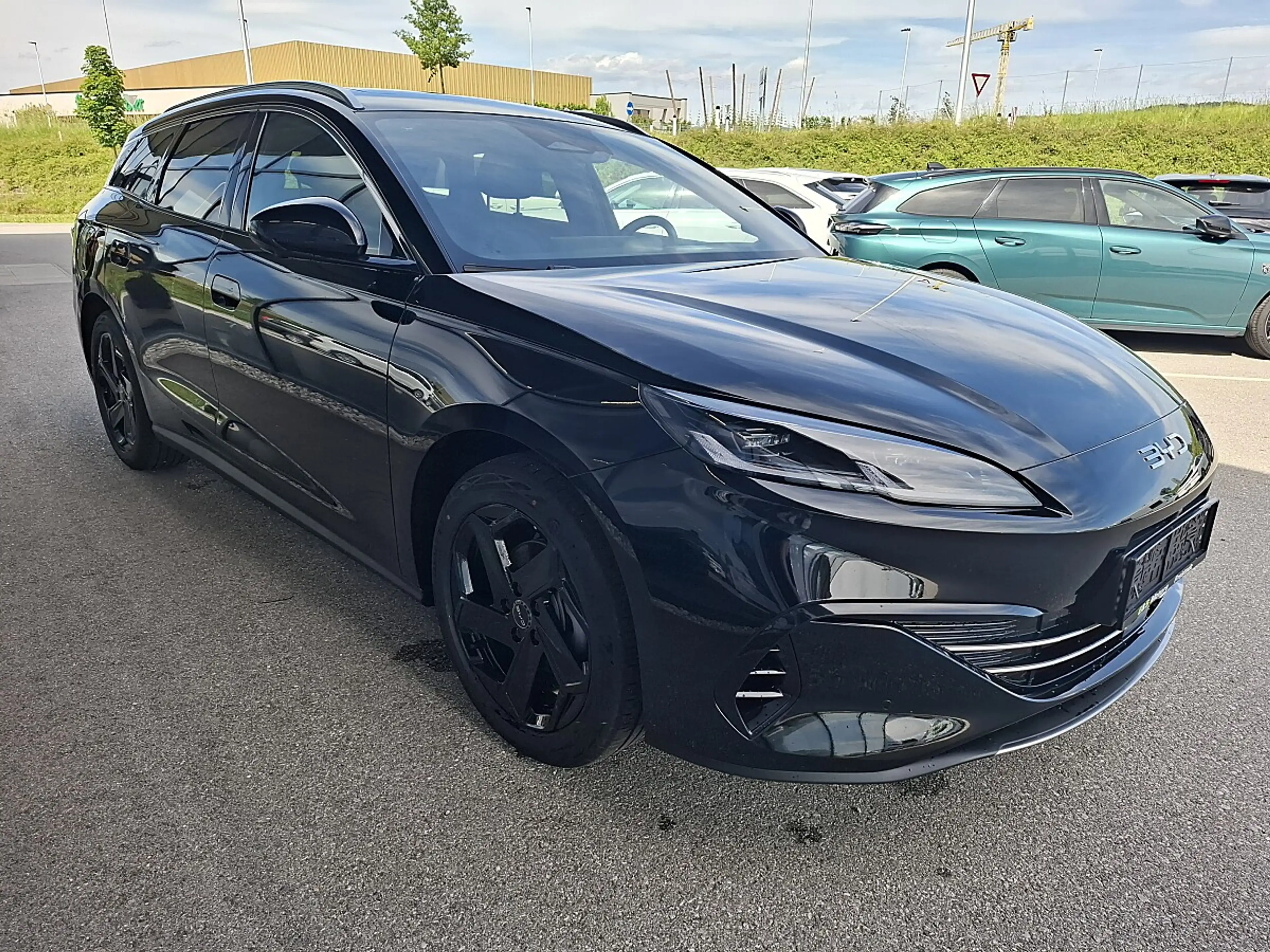 BYD Seal 6 DM-i Touring PHEV 19kWh Comfort Österreich Paket — photo 6