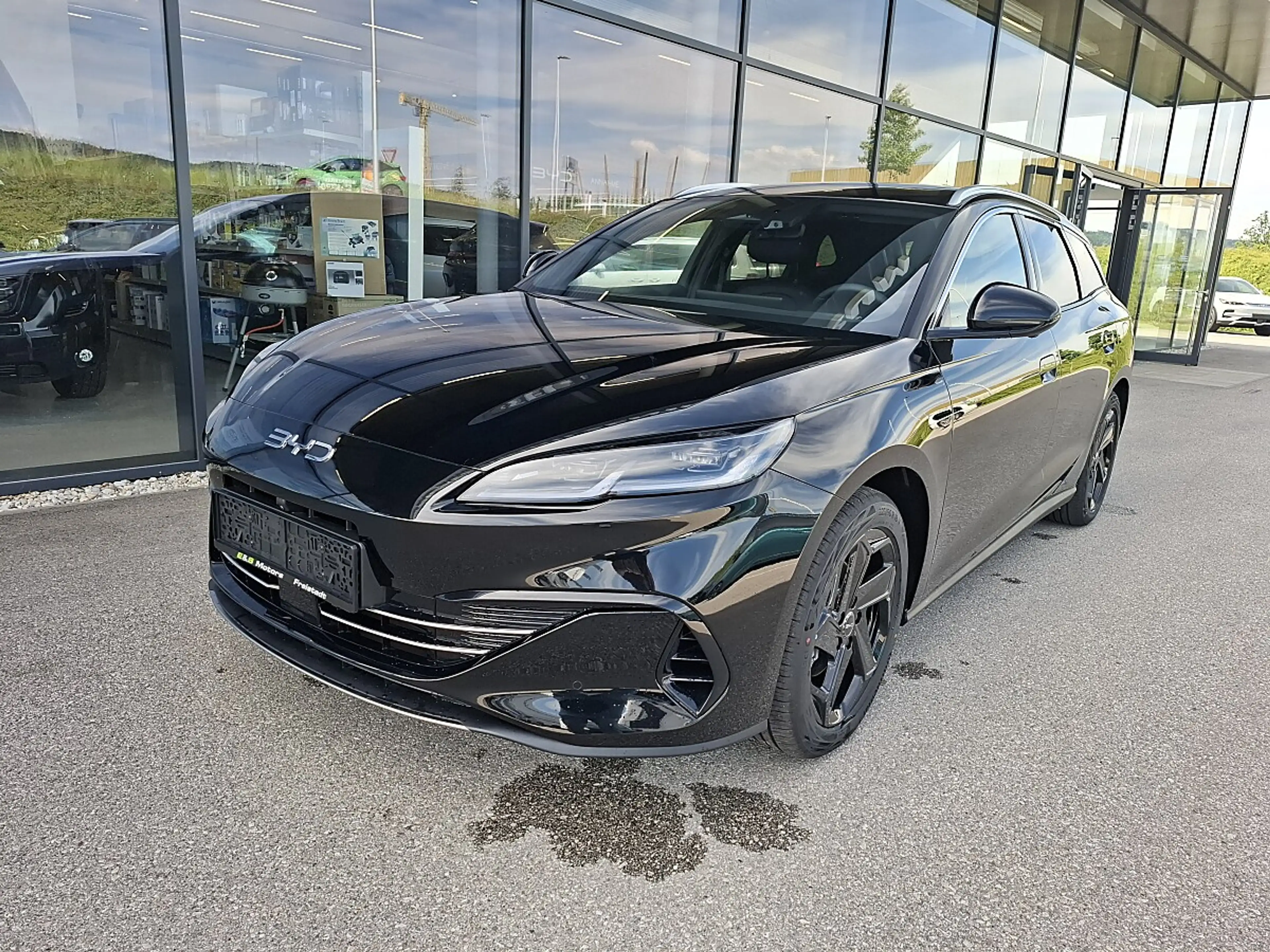BYD Seal 6 DM-i Touring PHEV 19kWh Comfort Österreich Paket