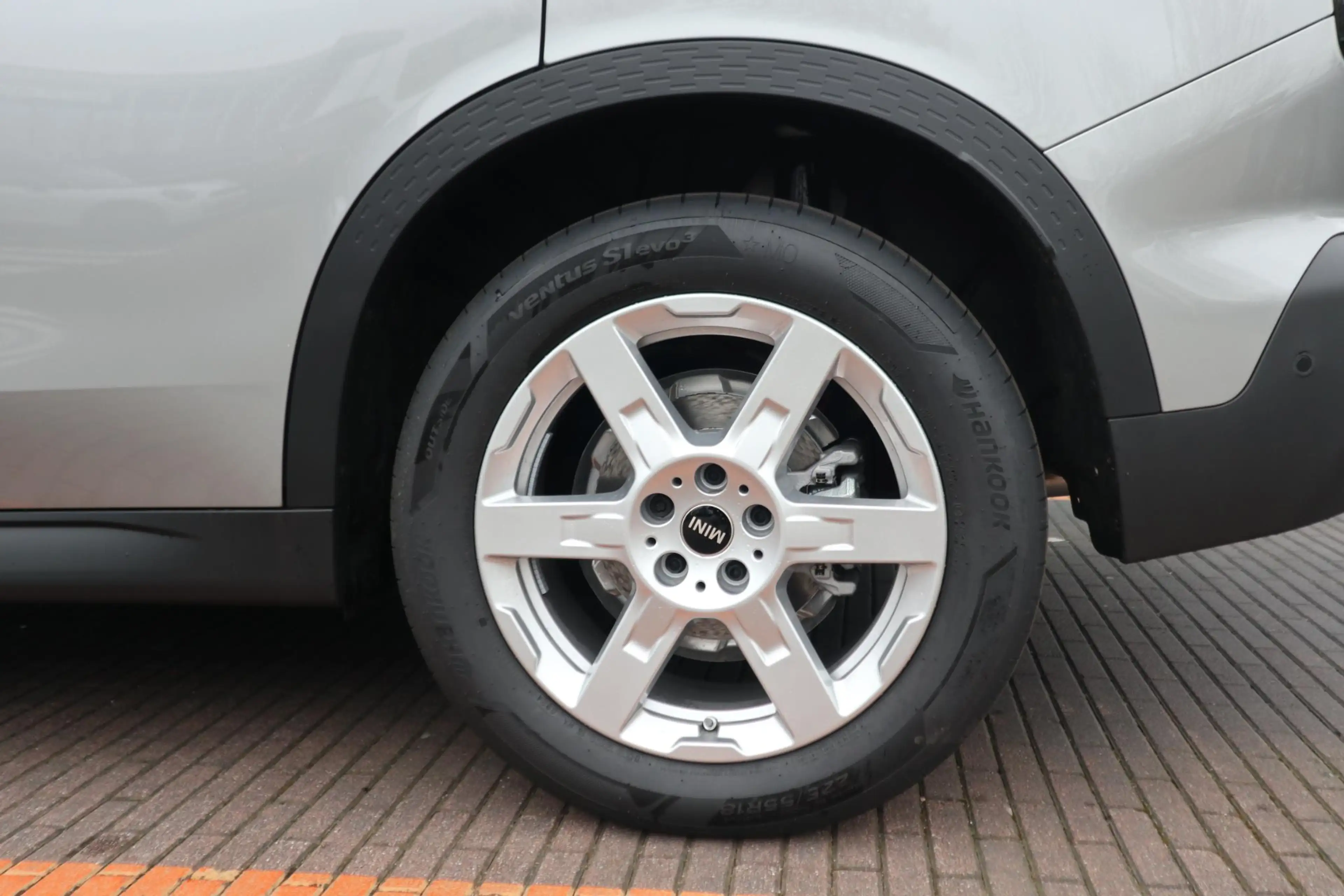 MINI Countryman C | Classic Trim + Package M — photo 8