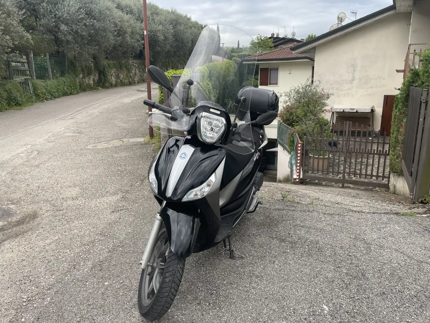 Piaggio Medley 125 - 1