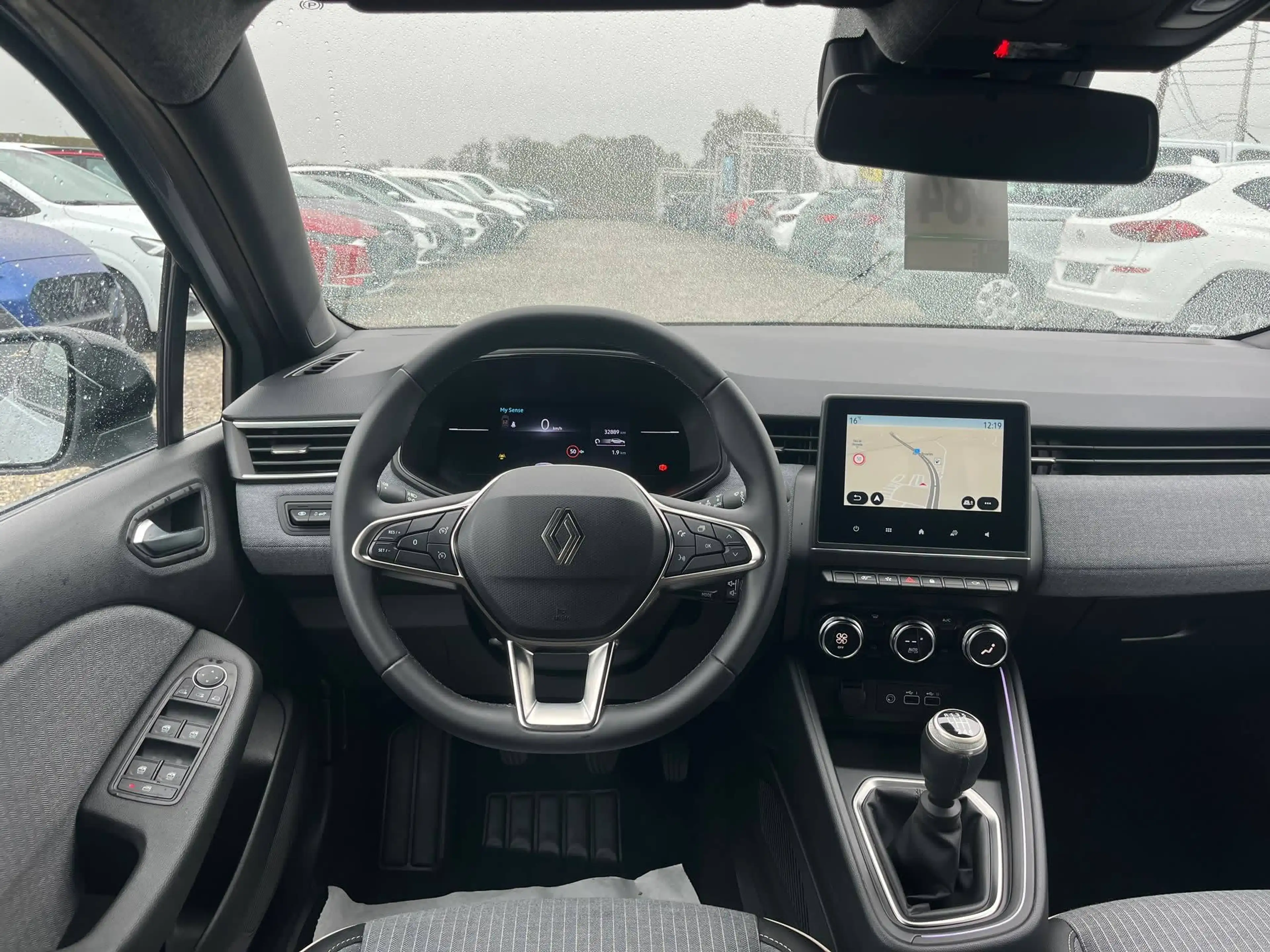 Renault Clio Clio 1.0 TCe Techno — photo 6