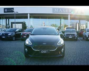 5 Porte 1.0 EcoBoost Hybrid Titanium