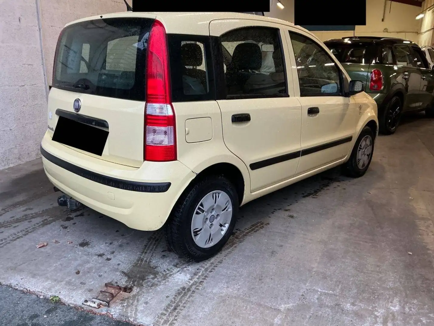 Fiat Panda II 1.2 8v 60ch Emotion Geel - 2