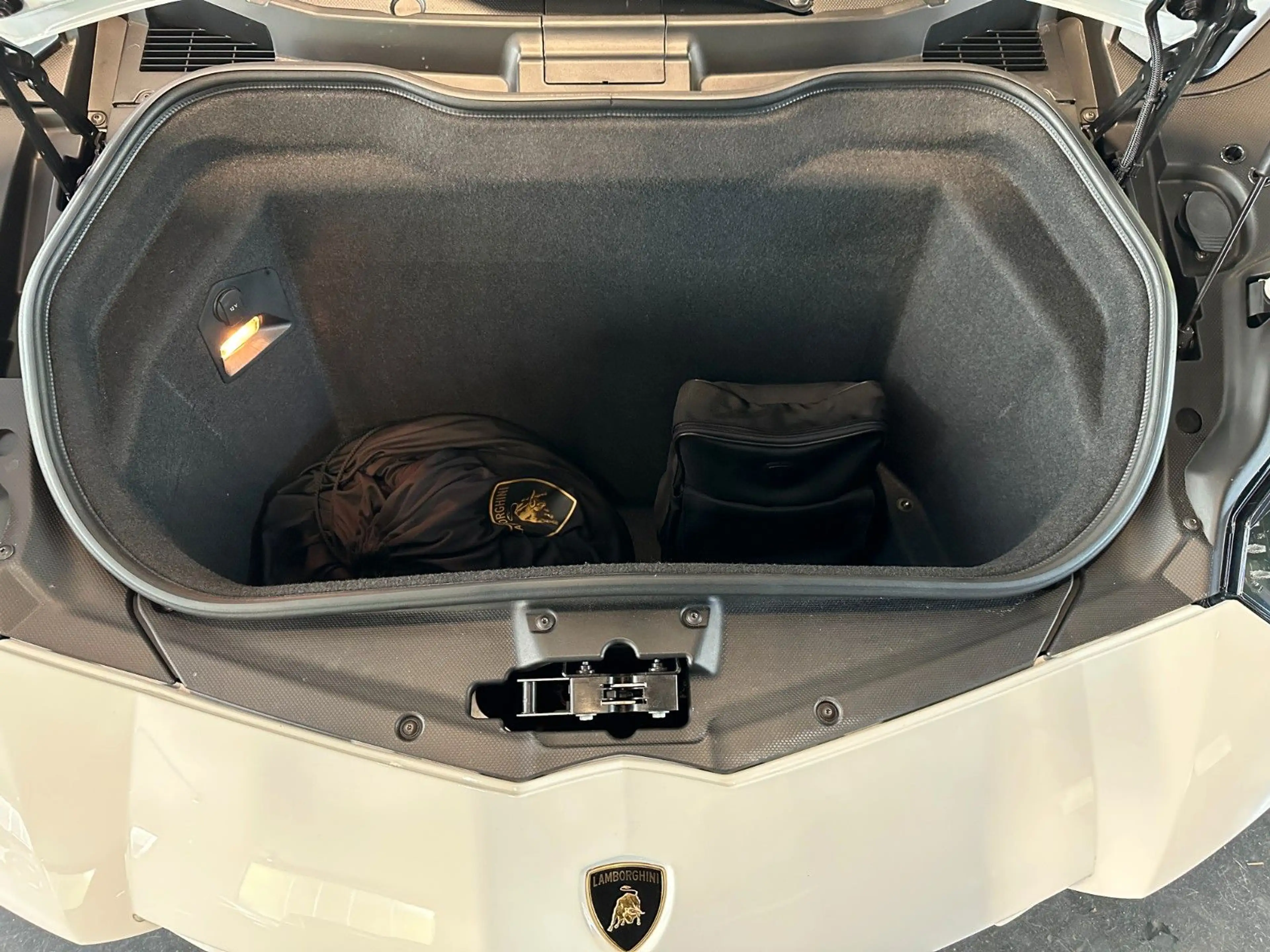 Lamborghini Aventador LP 700-4*Capristo*New Service*Lift*V12 — photo 29