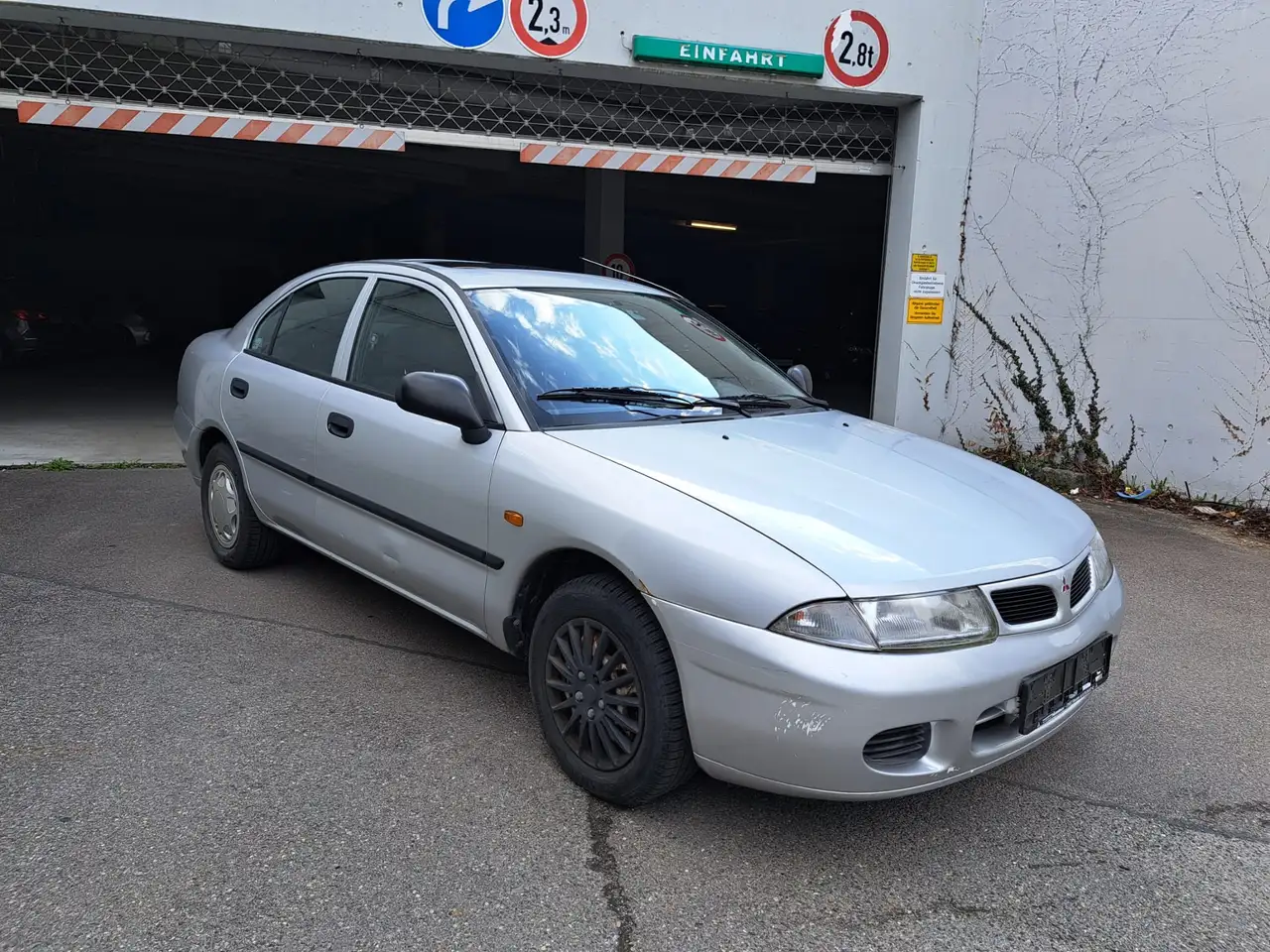 Mitsubishi Carisma 1600 GL, foto 3