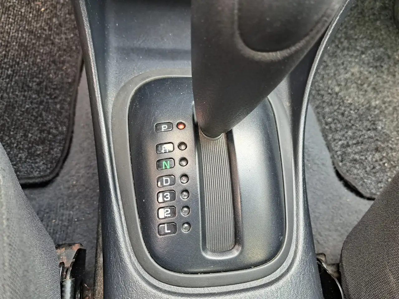 Mitsubishi Carisma 1600 GL, foto 9