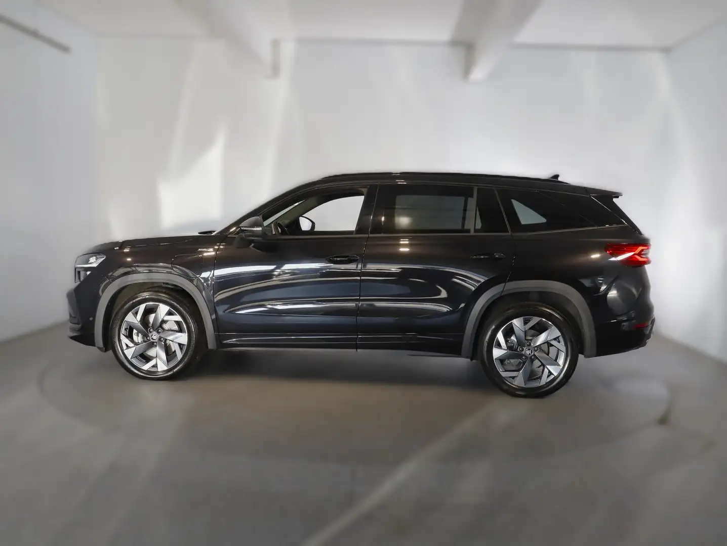 Skoda Kodiaq Sportline iV TSI DSG Schwarz - 2