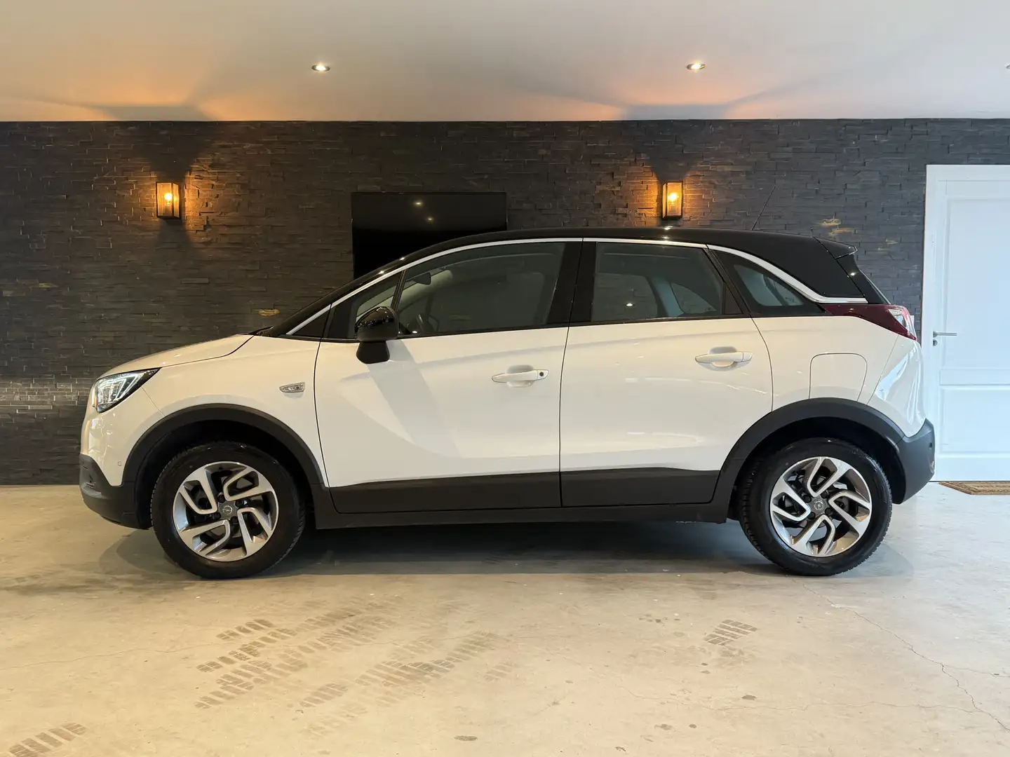 Opel Crossland X 1.2 Turbo Ultimate Bj: 2019 / Automaat Weiß - 2