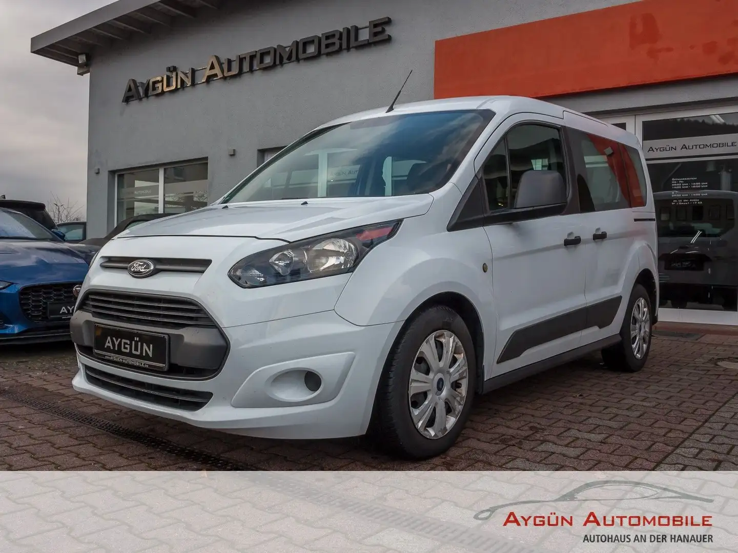 Ford Tourneo Connect 1,0 Ambiente Weiß - 1