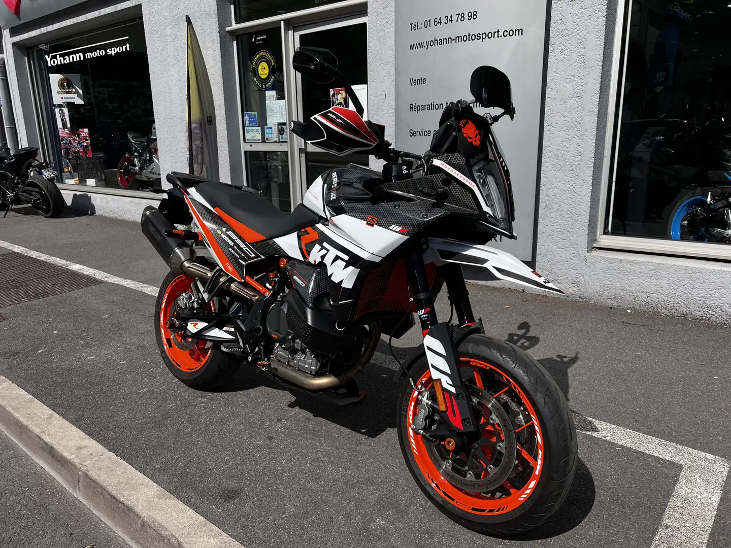 KTM 890 Adventure Blanc - 2