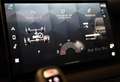 Land Rover Defender 2.0 P300e 110 X-DYNAMIC SE / Head Up / Memory / El Zwart - thumbnail 20