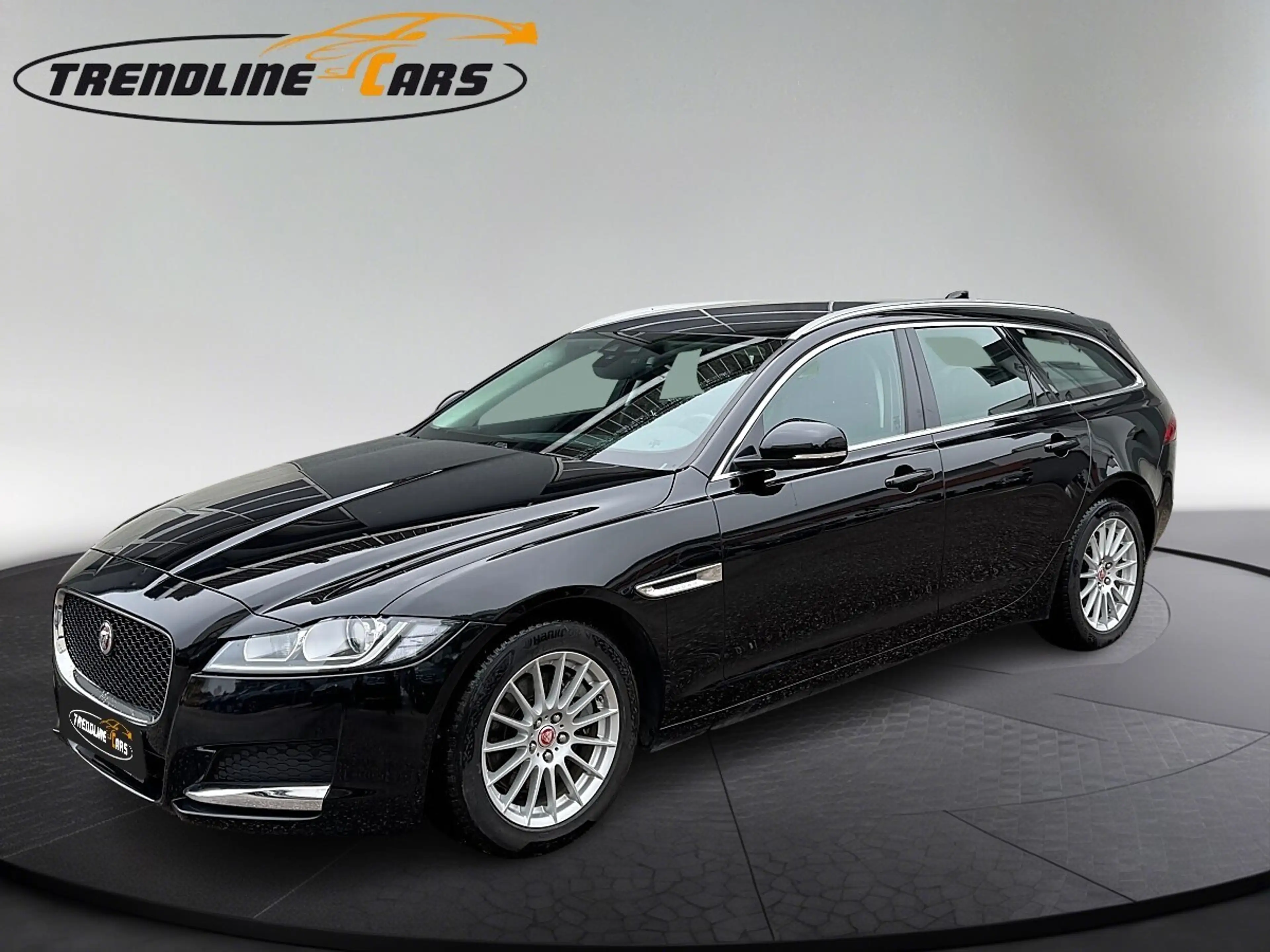 Jaguar XF Sportbrake E-Performance Aut. — photo 8
