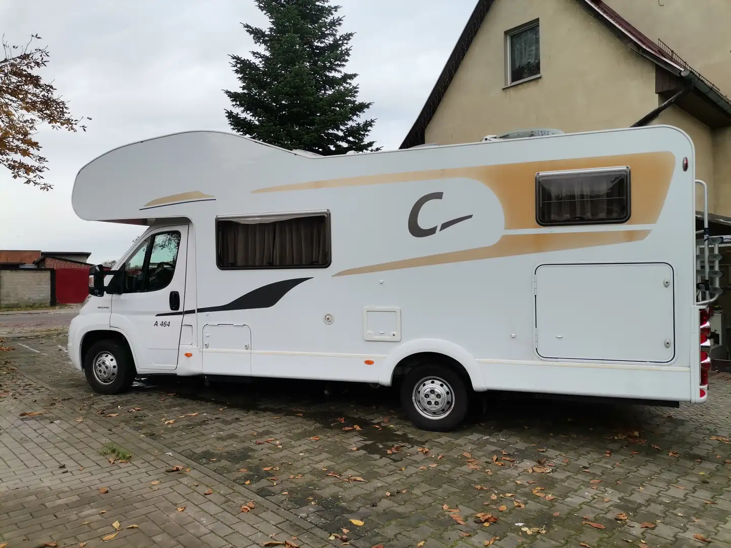 Caravans-Wohnm Carado A 464 Weiß - 1