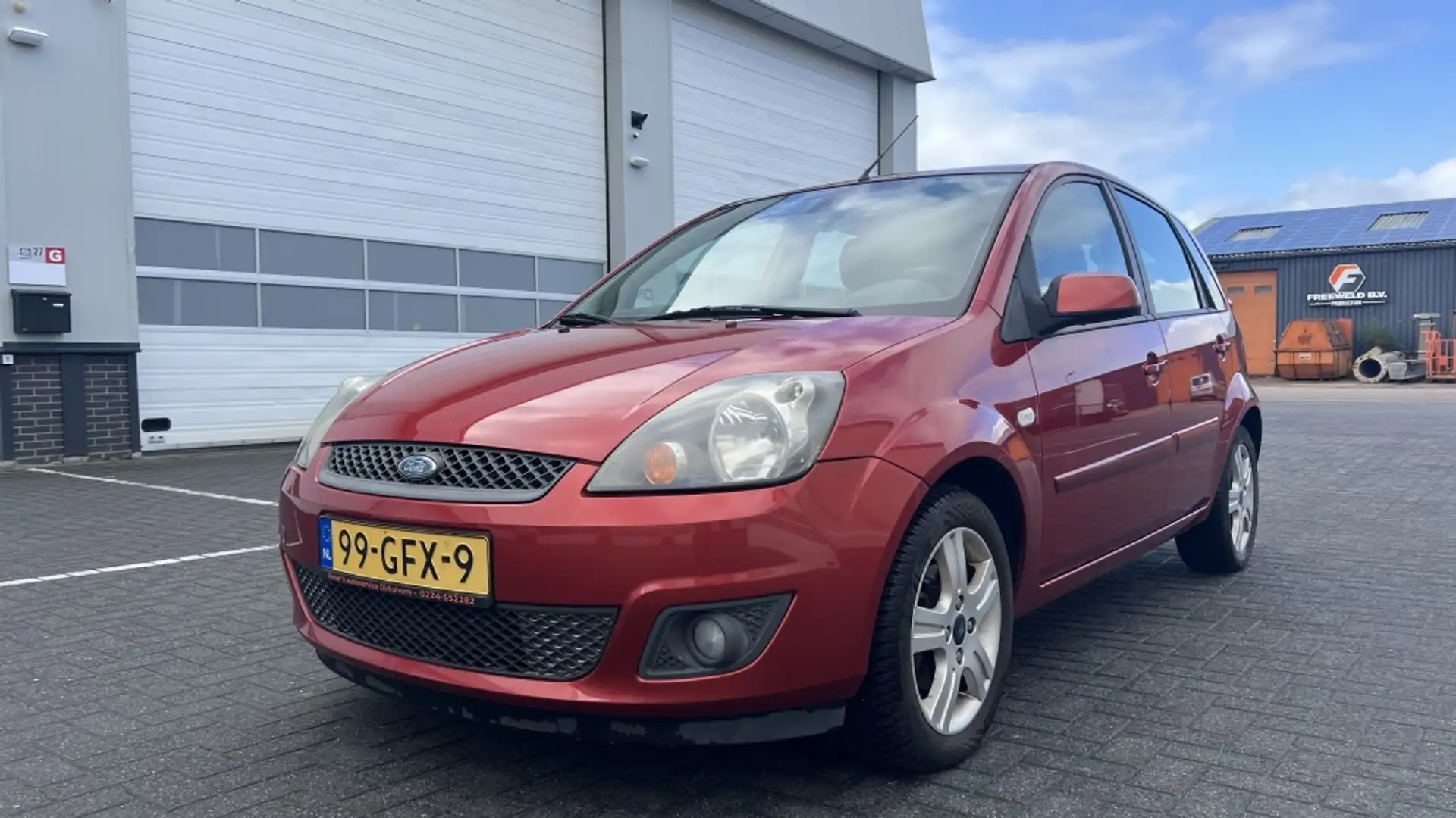 Ford Fiesta 1.6-16V Futura XL Orange - 1