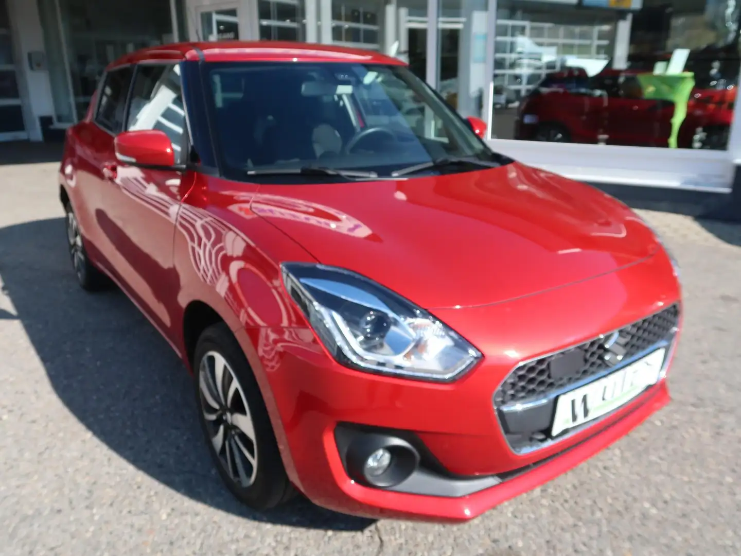 Suzuki Swift Swift 1,2 DualJet Hybrid Allgrip Flash Rot - 2