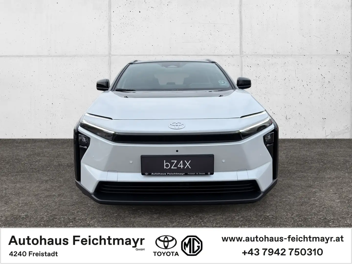 Toyota bZ4X AWD-i Lounge Elektrik 5t. Weiß - 2