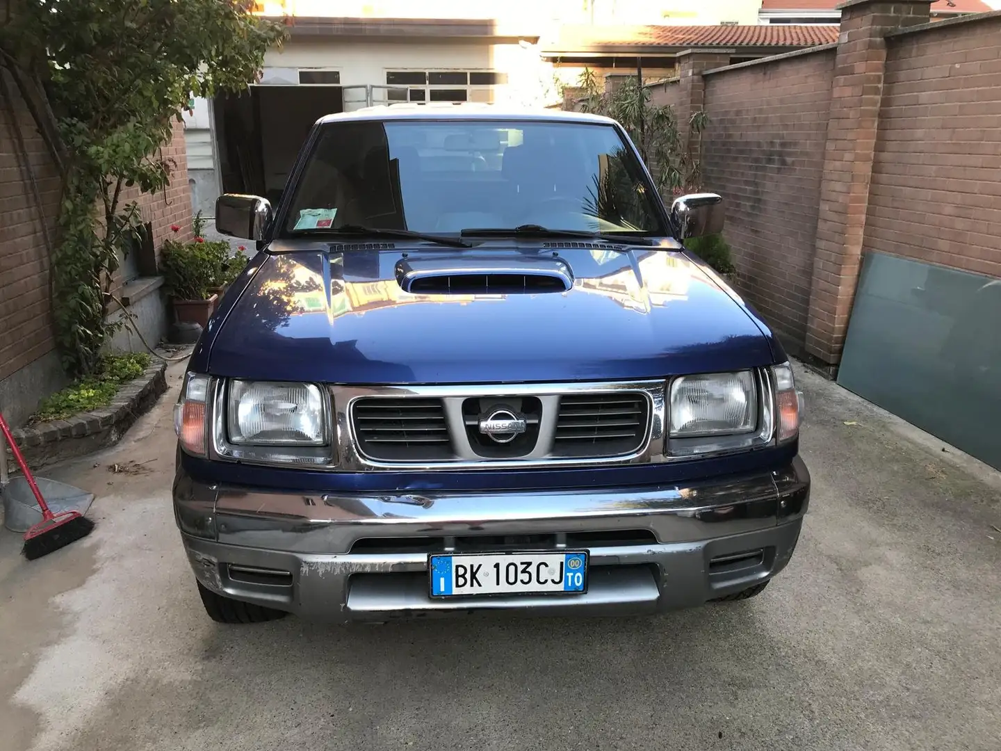 Nissan King Cab Double Cab 2.5 Navara Blu/Azzurro - 2